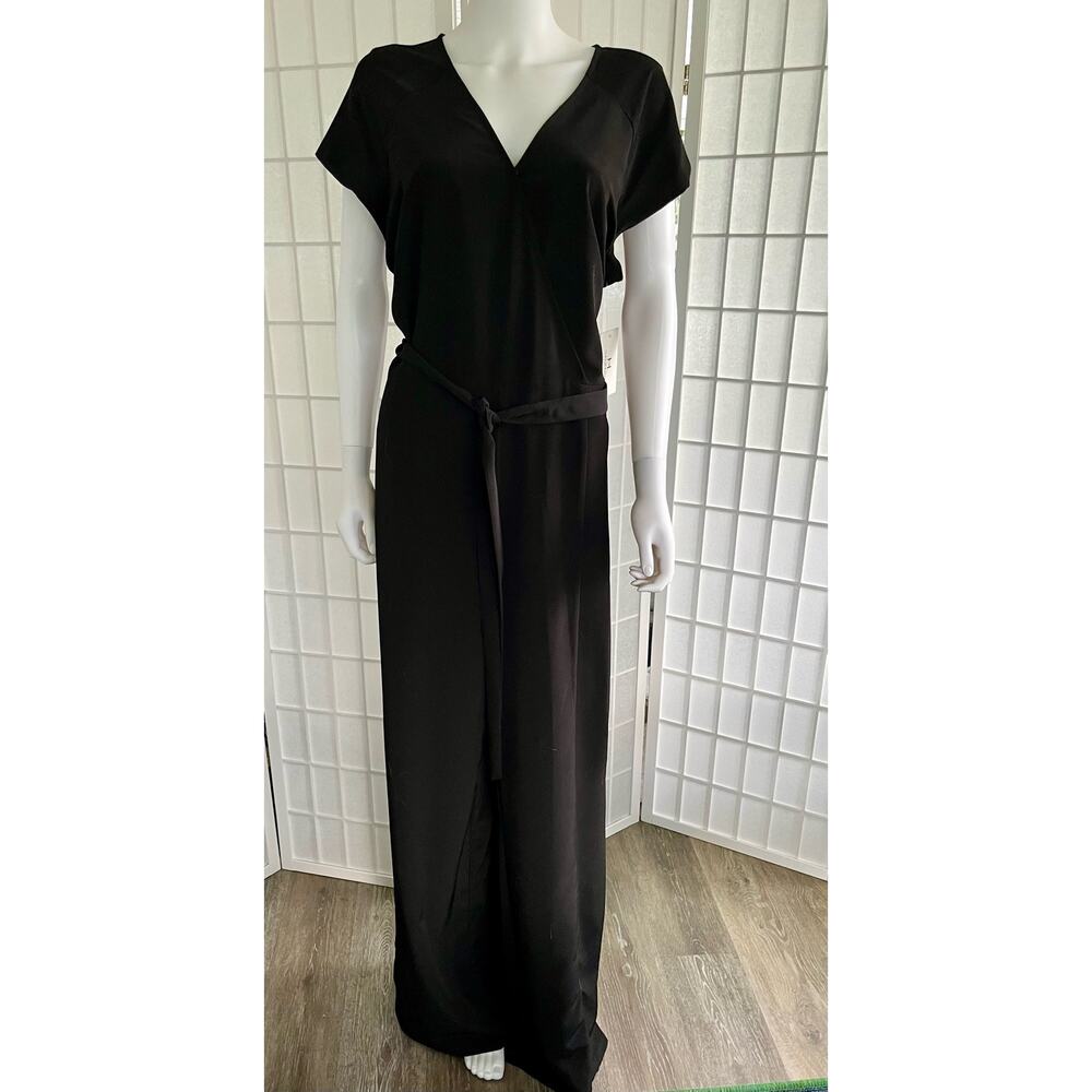 H Halston Surplice Jumpsuit Black Women’s XL Wide Leg Belted V Neck NWT Classic